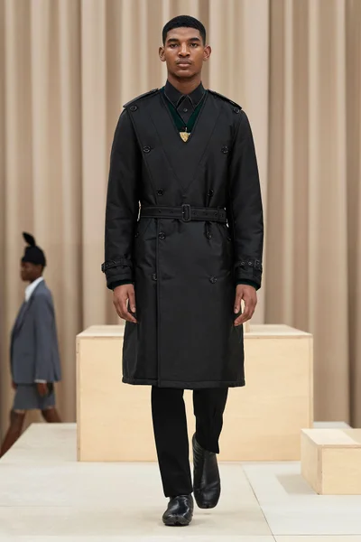 Look 27